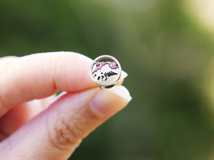 Mini Hollow Fujiyama Panda  Earring