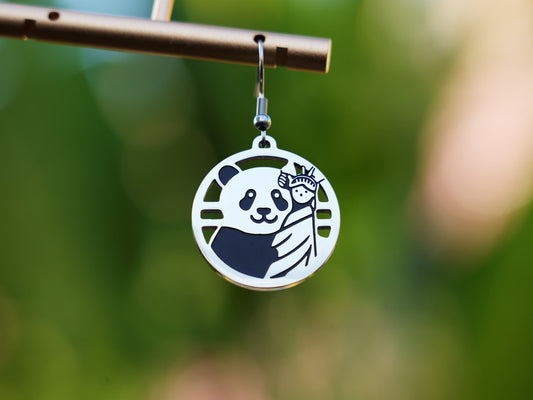 Hollow Panda Embracing the Statue of Liberty Earring