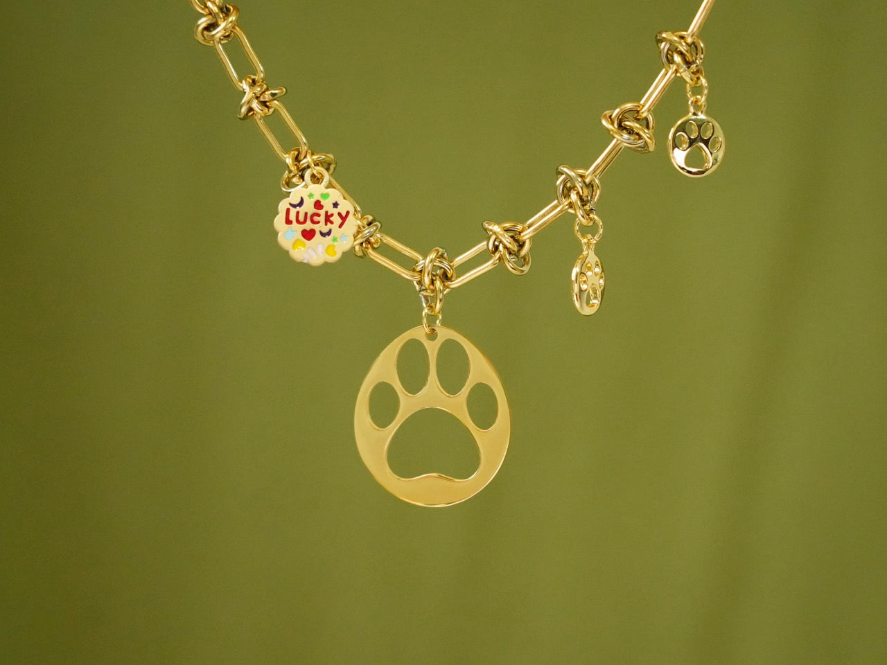 Lucky Panda Heartfelt Paw Bracelet - Panda Design
